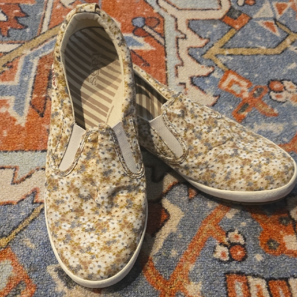 Taos Floral Slip On Flat Shoes